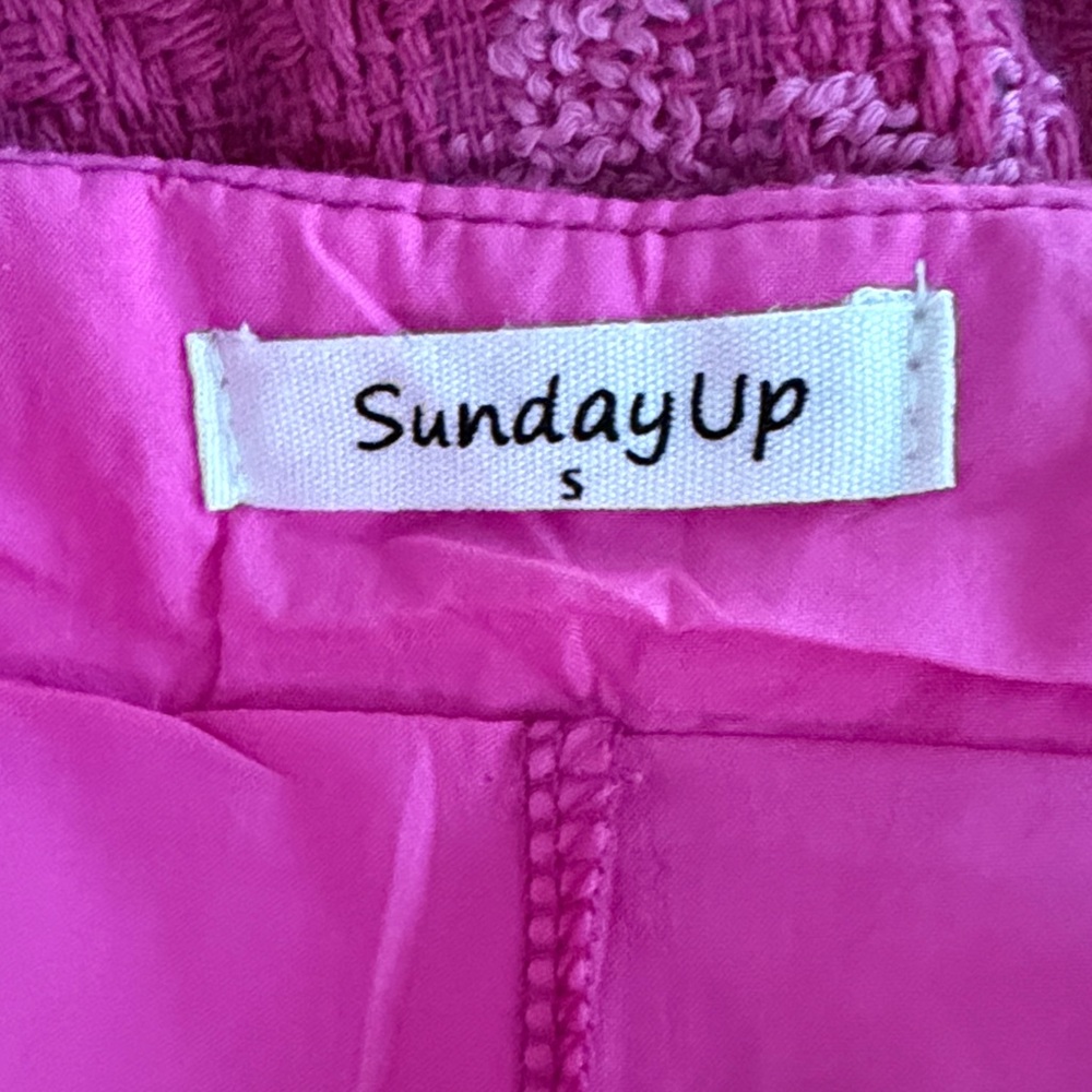 Pink Women's Skirt Set - Picture 12 of 13